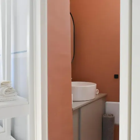 Casa La Piazza クトロフィアーノ